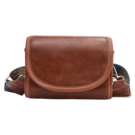 Crossbody-väskor för kvinnor - Sadelväska med klaff i brunt