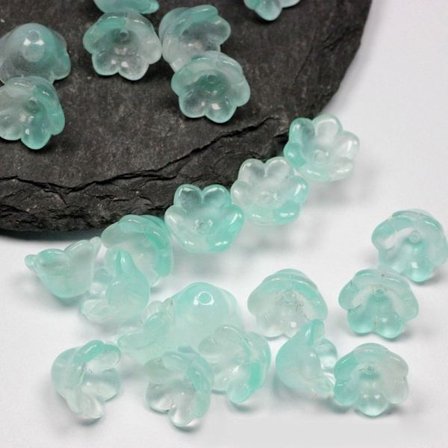 100 kpl Trumpetin jäljitelmähelmiä Star Heart Helmet VIHREÄ