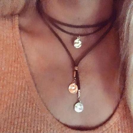 Musta ruskea nahka-chocker-kaulakoru naisille ja teini-tytöille, boho-korut kerrostetut pitkät kaulakorut parhaalle ystävälle