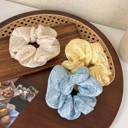 Store, myke og fluffy hårstrikk i ekte silke, 3-pakning