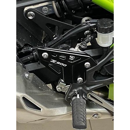 Motorcykelns bakre fotpinnar för Kawasaki Z900 2017-2022 - Aluminium (svart)
