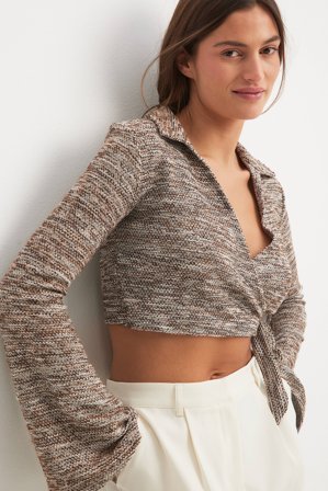 NA-KD Topp med knytkrage - Omlott-toppar - Brun - Small