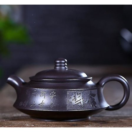 Zisha-tekanne i rå svart leire, håndlaget lilla