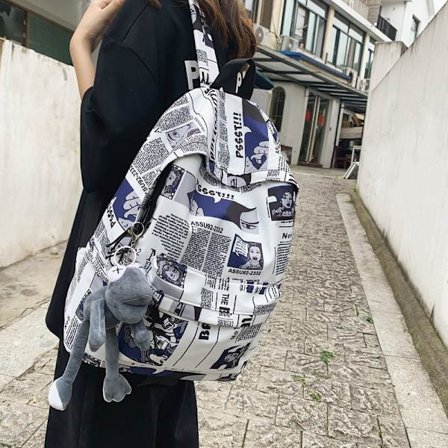 Ryggsäck koreansk stil fashionabel stor kapacitet ryggsäck för män och kvinnor junior high school studenter och high school studenter skolväskor trend