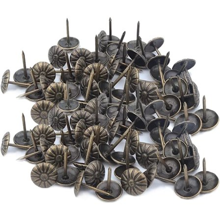 500 (11x17mm/pronssi) huonekalunaulaa kukkakuviolla, vintage