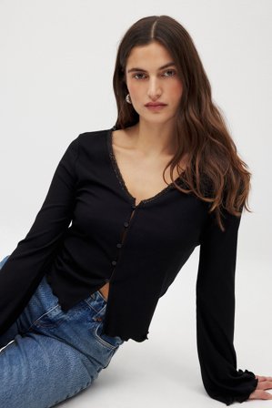 NA-KD - Topp med ribber og blondedetaljer - Langermede T-skjorter - Svart - M