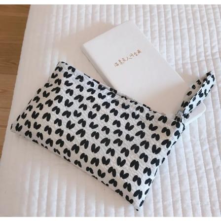 Liten blommig kosmetisk väska för kvinnor Mini bomullstyg Make Up Organizer Bag Pennfodral Myntväska Sanitetshandduk förvaringspåse Type F