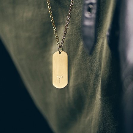 Colar Signo do Zodíaco em Aço Dourado Carneiro para homens - Colares em aço