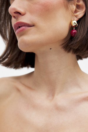 NA-KD Hanging Bead Detailed Earrings - Smykker - Rød - One Size