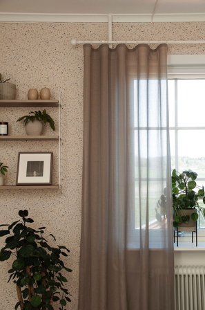 Hasta - Gardin Vilja 132x250 cm - Brun - Stroppelengder - 132X250 - Fra Homeroom