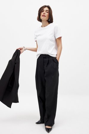 NA-KD - Dressbukse med vide ben og plissé - Skreddersydde bukser - Svart - EU 32