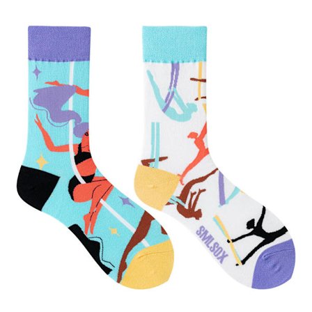 5 par Många stilar av AB-strumpor asymmetriska kreativa trendiga strumpor roliga par mandarinanka färgade mellanhöga strumpor