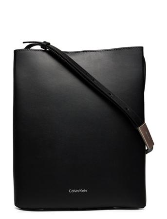 Line Ns Crossbody Lth Bag Bags Crossbody Bags Black Calvin Klein