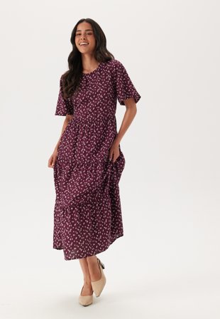 Happy Holly Butterfly Sleeve Viscose Midi Dress Klær