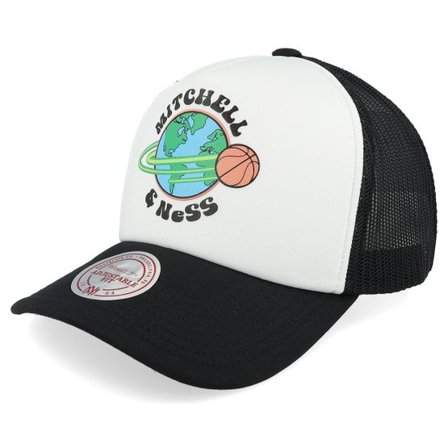Mitchell & Ness - Vit trucker Keps - Around The World Black Trucker @ Hatstore