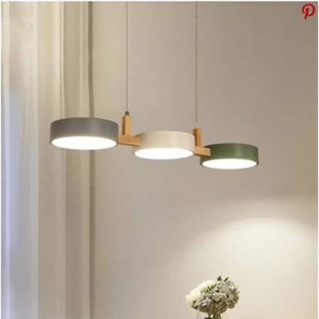 LED-pendellampe i moderne tre, 77 cm, justerbar ledning, 3-lys