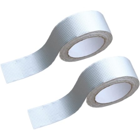 2 kpl Vedenpitävää butyyliteippiä katon korjaukseen ja säänkestävyyteen, lämpötila huolto- ja vedeneristysprojekteihin