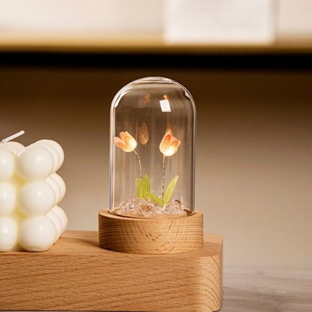 Tulppaani yövalo Tulppaani kukka pöytävalaisin 2 KUKKIA 2 KUKKAA