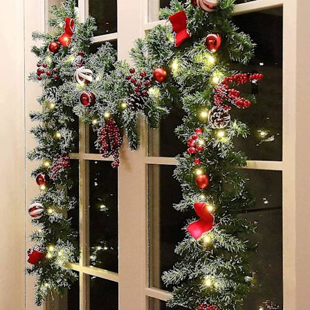 1,80 m LED Juleguirlande med Kogler Røde Bær Sløjfer Julekugler Slik, Multifunktionel Juleguirlande med 30 Varmhvide LED-lys