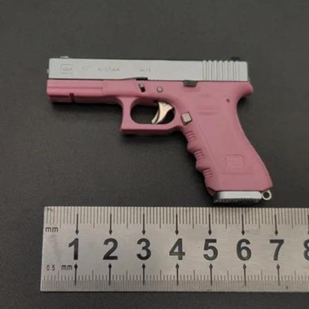 Shell Ejecting 1:3 Glock Alloy Empire Miniatyr Toy Gun Nyckelring Jedi Survival Pistol Modell Löstagbar soldatutrustning för pojke 7