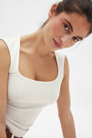 NA-KD Punto Sleeveless Top - Basic toppe - Råhvid - L