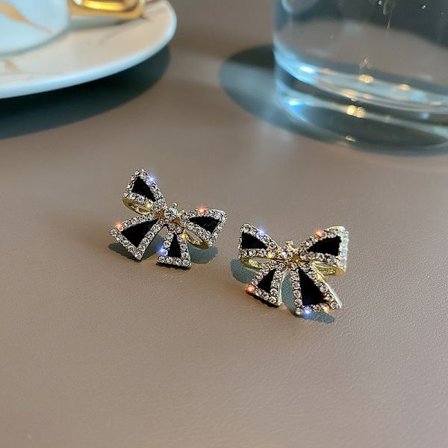 Rhinestone Bowknot Stud Earrings For Women Personality Unique D