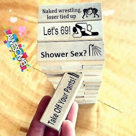 Super Naughty Block Tower -peli pariskunnille: Hauskoja aktiviteetteja ja treffivinkkejä 48 palikalla