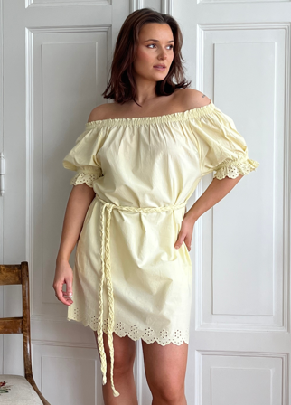 MISSMAYA - Kamille Dress Buttermilk - S