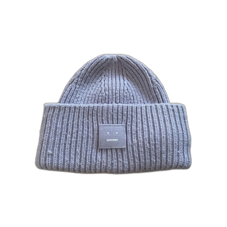 Ljuslila stickad mössa från Acne Studios