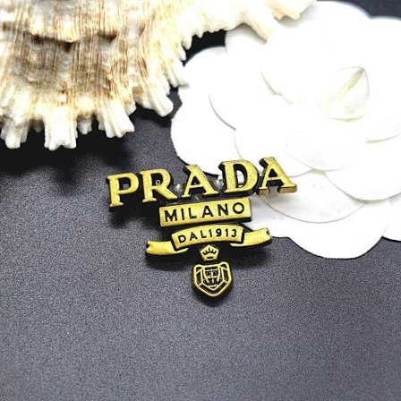 Het Retro brosch bokstav nål krage nål high-end herr dam mode Gåva