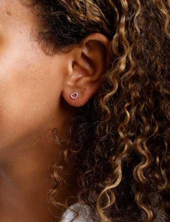 Design Letters Enamel Stud (1 Pcs) - Pink - ONE SIZE