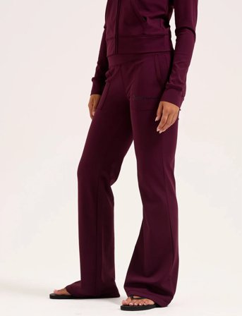 Juicy Couture Activewear Farah Low Rise Leggings - Burgundy - XS