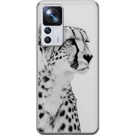 Xiaomi 12T Gjennomsiktig deksel Stilsiktig svart-hvit nærbilde av en gepard med rolig blikk og elegante markeringer som fremhever dens kraftige og ed