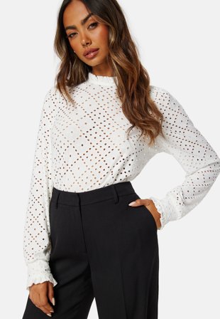 VILA Jasy L/S O-neck Frill Top Cloud Dancer Klær