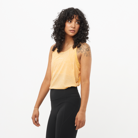 Salomon - T-shirt Shkout Air Tank W - Warm Apricot