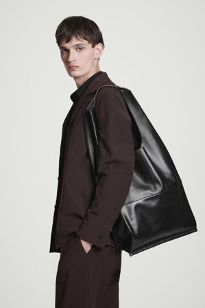 COS Men's Slouchy Tote Bag - Leather in Black