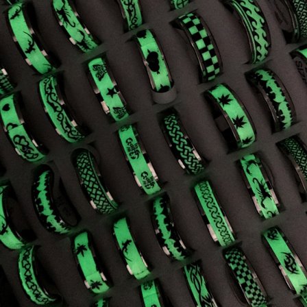 Rostfria stålringar för män Vigselring Cool Enkel Band 8MM Bredd 4 st