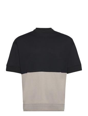T-Shirt T-shirts Short-sleeved Svart Emporio Armani*Betinget Tilbud
