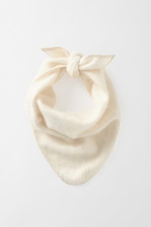Soft Goat - Brushed Triangle scarf - One Size - Feather White