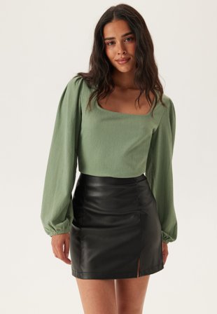 BUBBLEROOM-Square Neck Balloon Sleeve Top-S