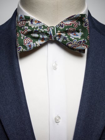 John Henric Men's Green Bow Tie Paisley Size Self-tied