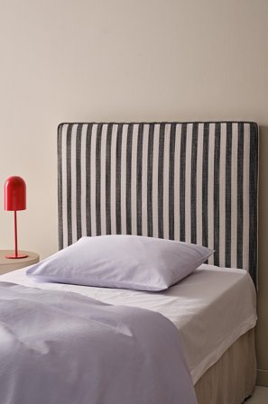 Jotex - Mini Sengegavl 90 Cm Svart/hvit - MOLTON - Kjøp Sengegavler hos Jotex