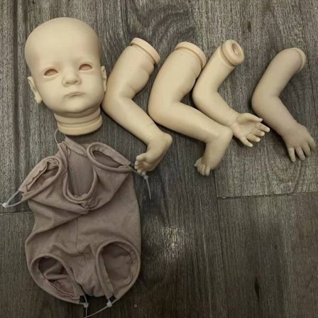 DIY 19" Reborn Doll Kit - Ufærdig Vera med kludkrop og øjne til babydukkefremstilling