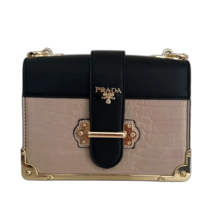 axelväska i svart och beige skinn