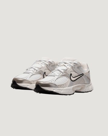 Nike Nike V5 Rnr (Gs) Vit Skor Kille - Kids Brand Store