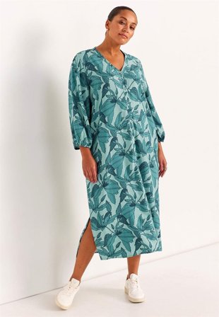 Cellbes of Sweden - Vevet kjole med lommer i turkis / mønstret for damer i størrelse 58/60