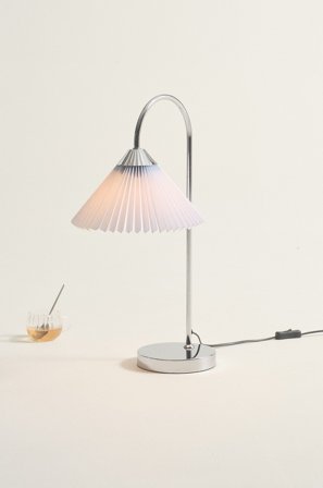 Jotex - FLORENCE bordlampe Krom/lyseblå - Kjøp Bordlamper hos Jotex