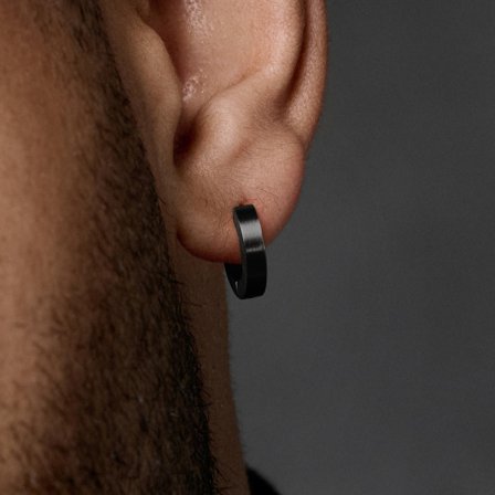 Tasainen musta korvarengas for Men