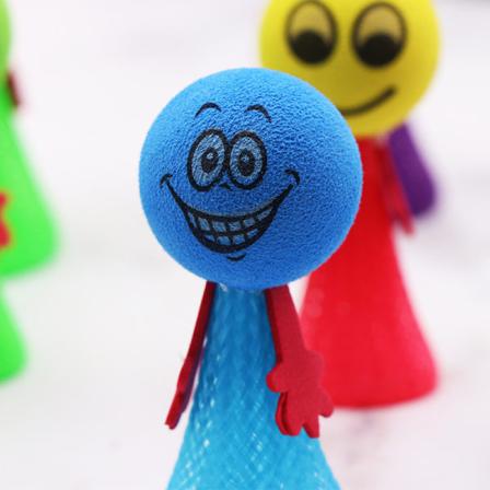 1 stk sprett leker med LED-lys for barn jul halloween bursdagsfest (tilfeldig farge)