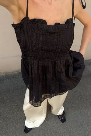 NA-KD Embroidered Lace Pleated Top - Sommersæt - Sort - EU 38